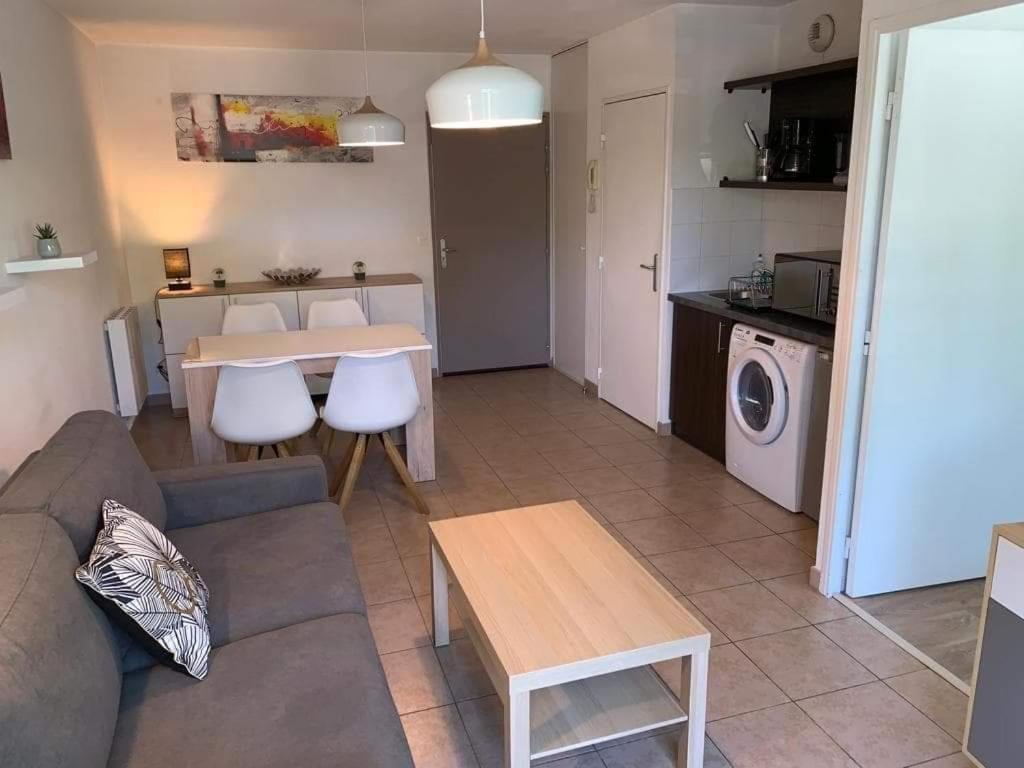 Ferienwohnung Les Jardins La Charbonniere Montévrain Exterior foto