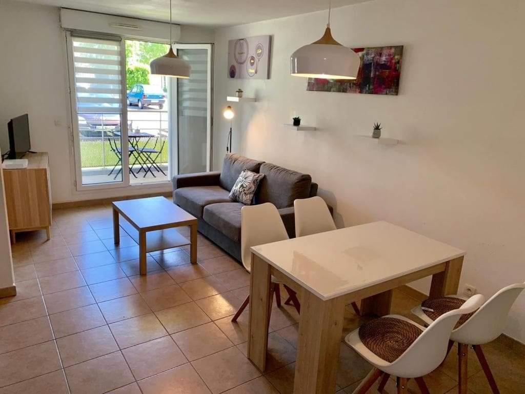 Ferienwohnung Les Jardins La Charbonniere Montévrain Exterior foto